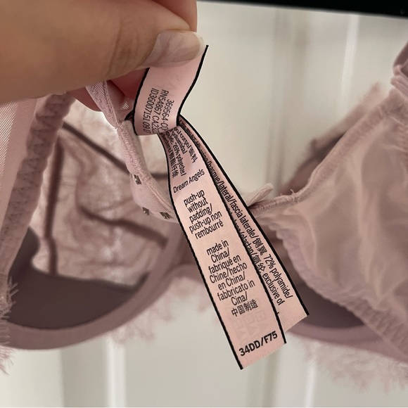 BRAND NEW VS Dream Angels Bra - Picture 4 of 4